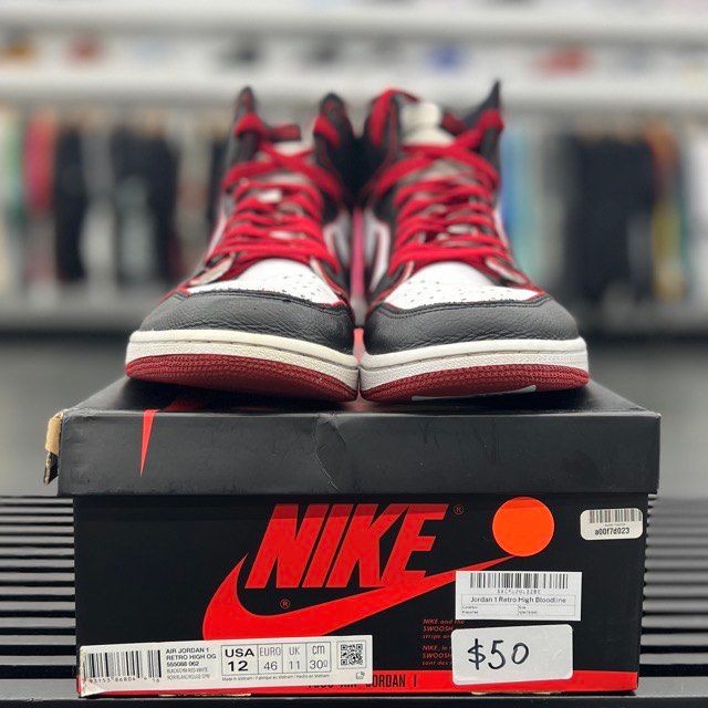 Jordan 1 Retro High Bloodline - Preowned