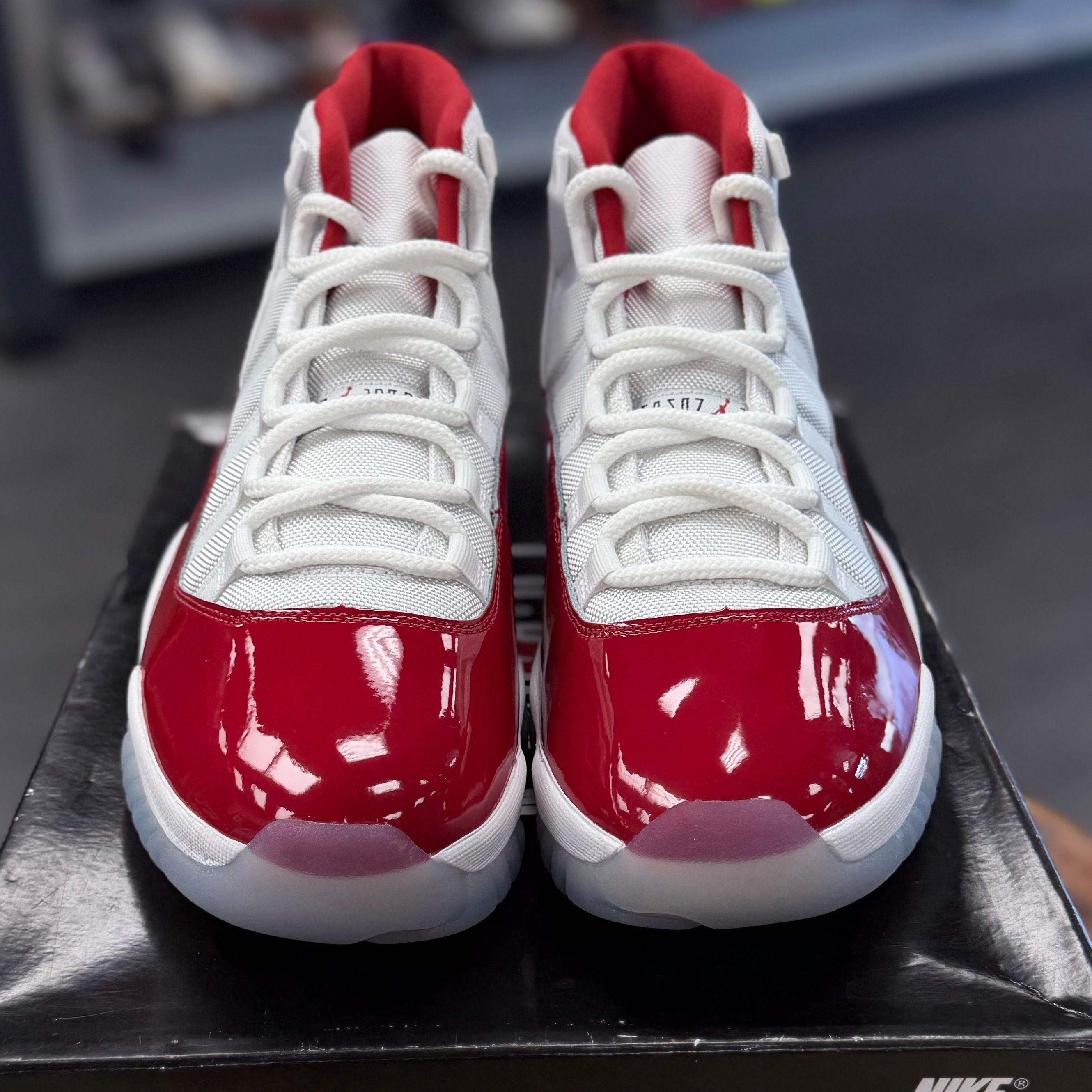 BRAND NEW STEAL - Jordan 11 Retro Cherry (2022)