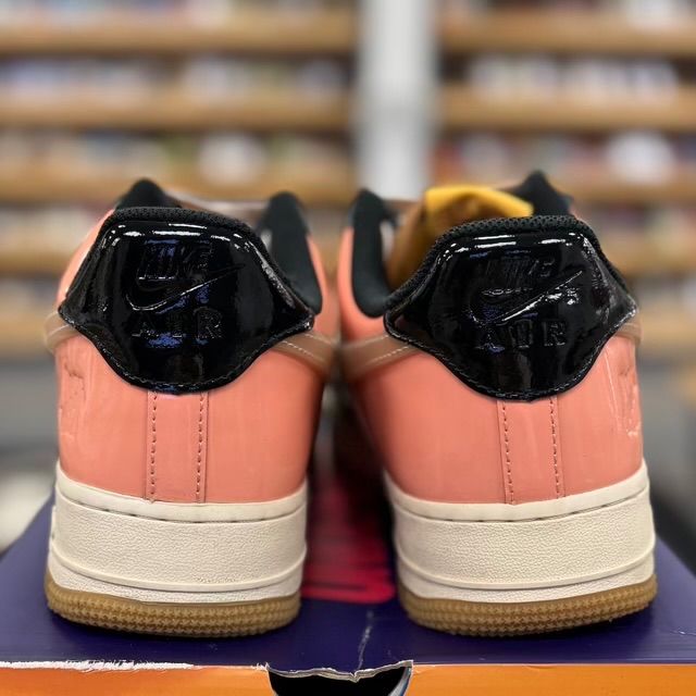 Nike Air Force 1 Low SP Undefeated Multi-Patent Wild Berry - Preowned