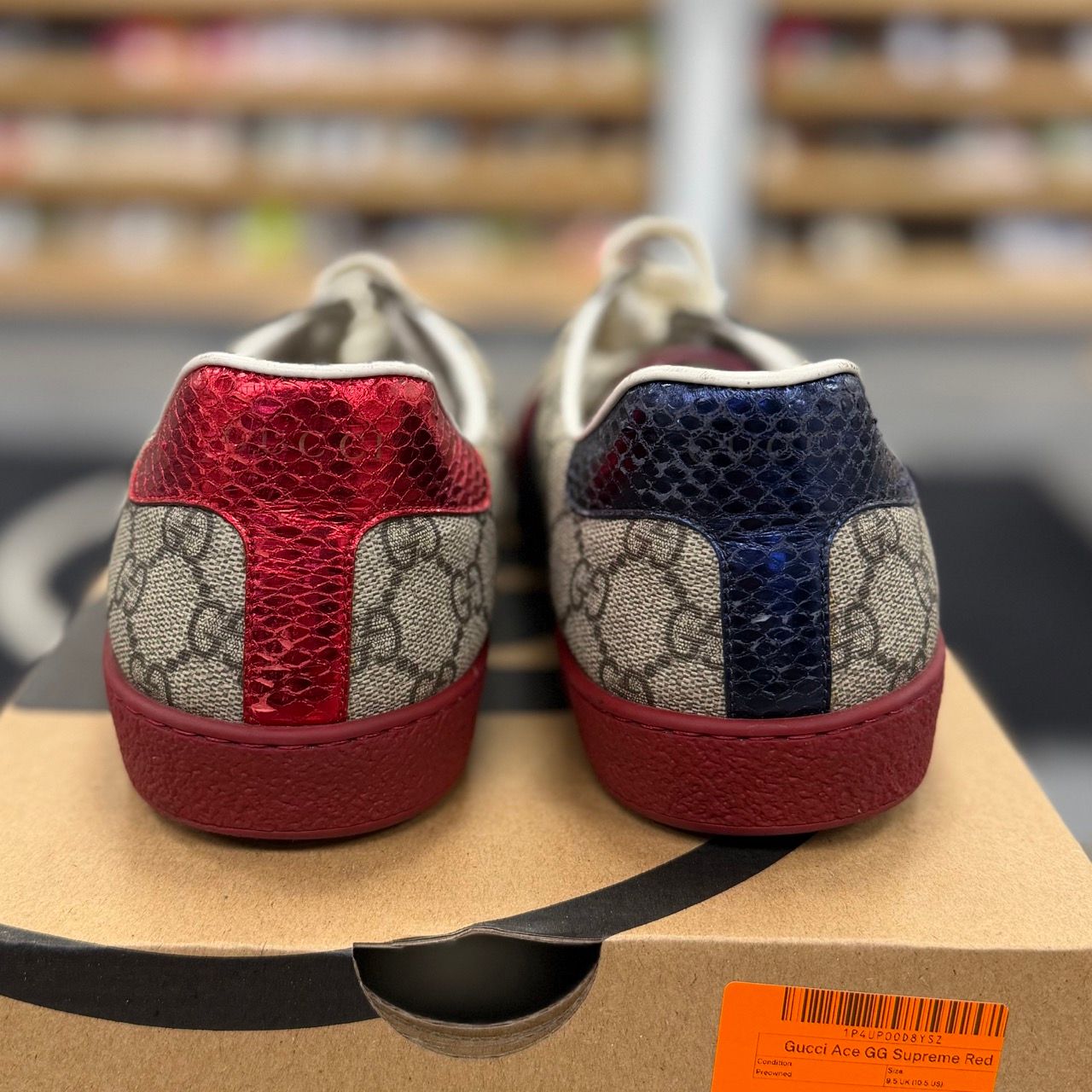 Gucci Ace GG Supreme Red - Preowned