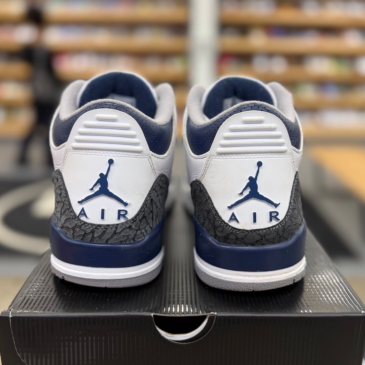 Jordan 3 Retro Midnight Navy - Preowned
