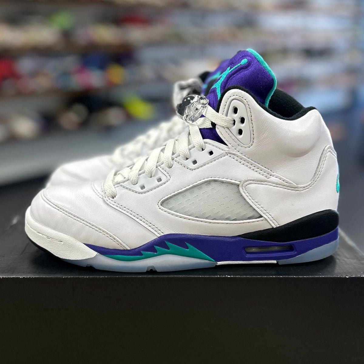 Jordan 5 Retro Grape (2025) (GS) - Preowned