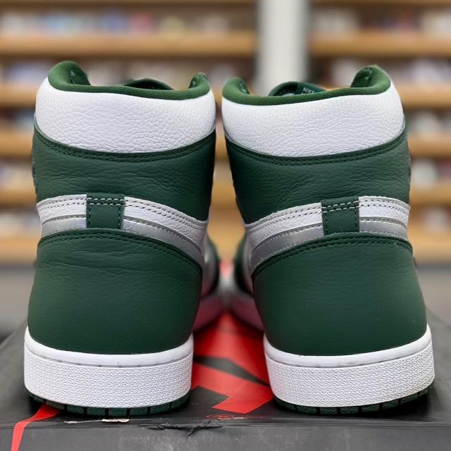 Jordan 1 Retro High OG Gorge Green - Preowned