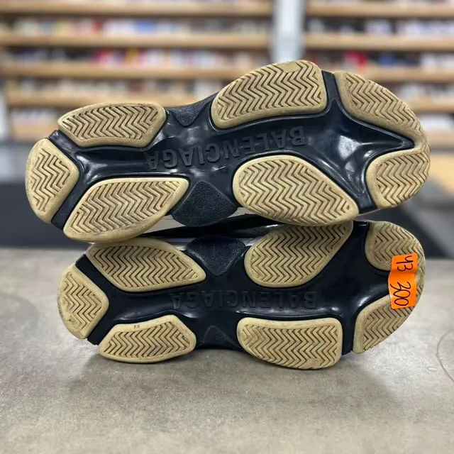 Balenciaga Triple S Black White Red (2018 Reissue) - Preowned