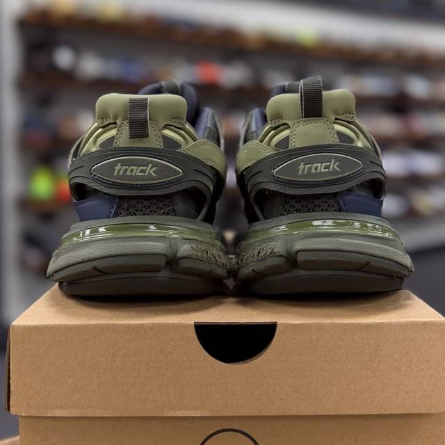 Balenciaga Track Green Navy Yellow - Preowned