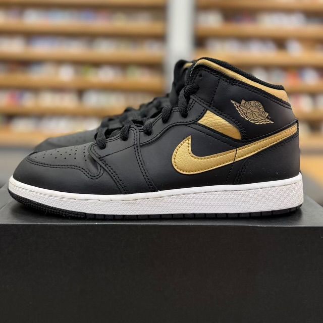 Jordan 1 Mid Black Metallic Gold Swoosh (GS) - Preowned