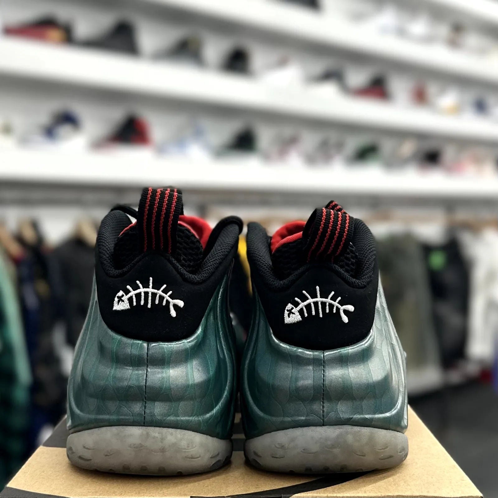 Nike Air Foamposite One Gone Fishing - Preowned