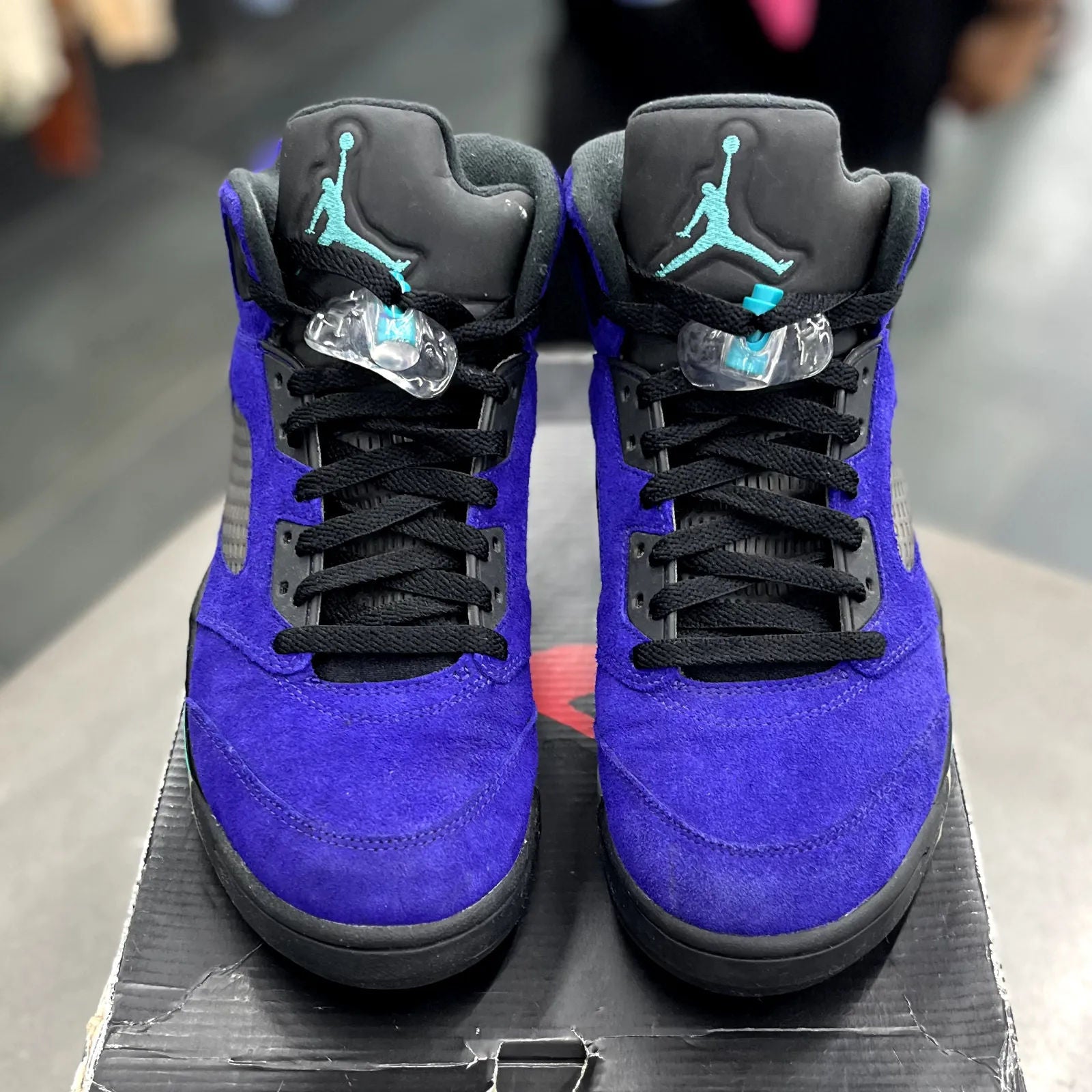 Jordan 5 Retro Alternate Grape - Preowned