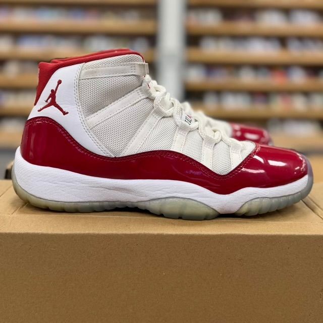 Jordan 11 Retro Cherry (2022) (GS) - Preowned