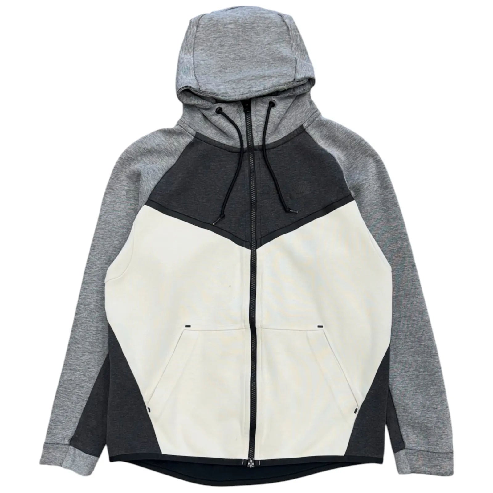 Nike Tech Hoodie (Grey/Light Grey) - Preowned