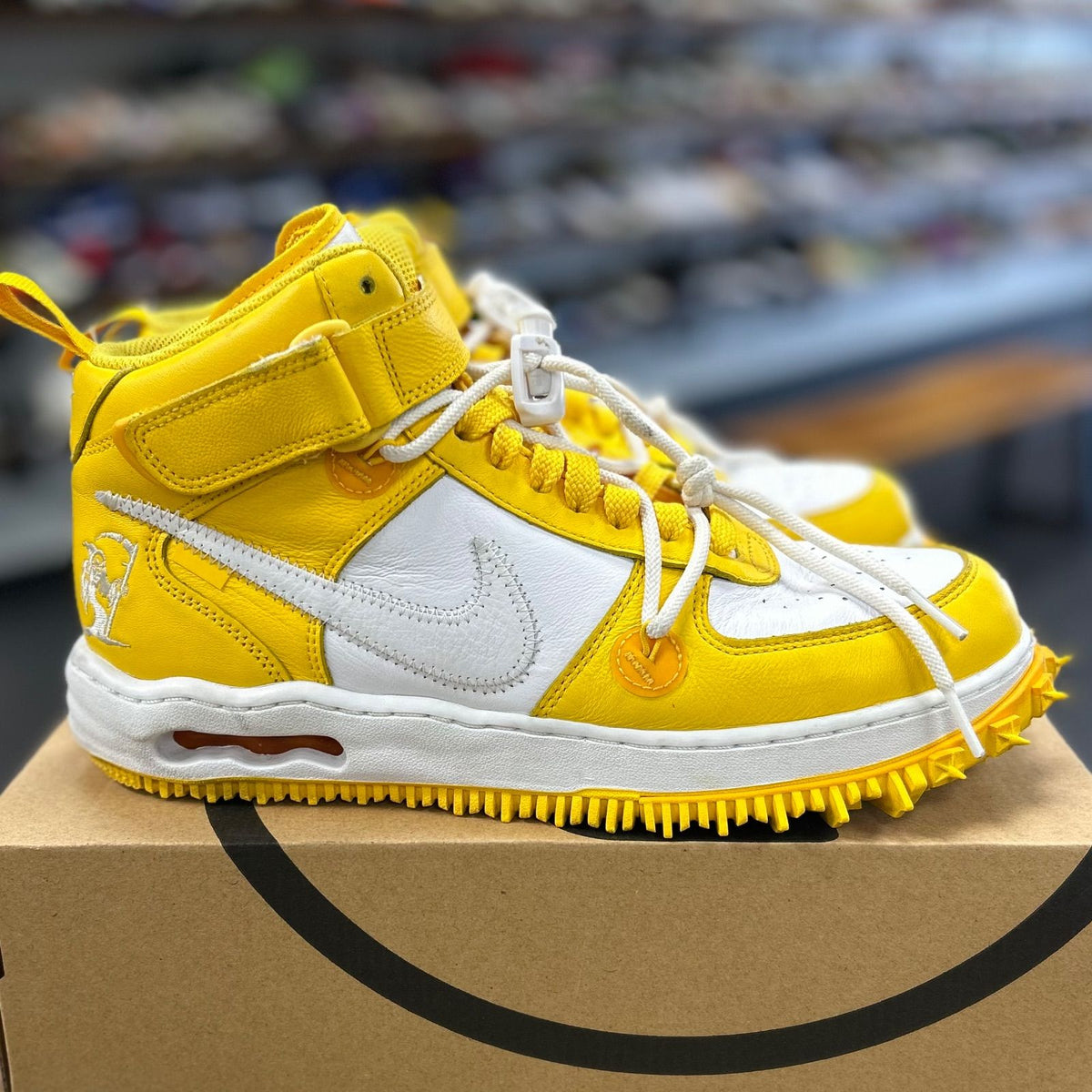 Nike Air Force 1 Mid SP Off-White Varsity Maize - Preowned