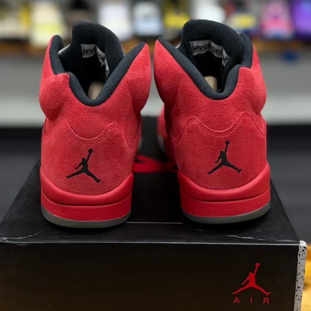 Jordan 5 Retro Red Suede - Preowned