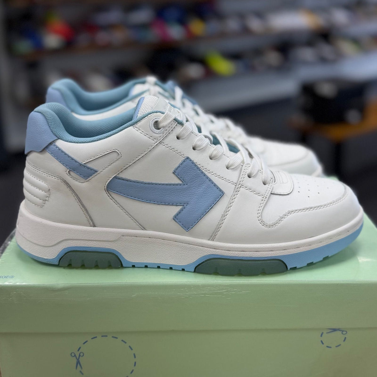 OFF-WHITE Out Of Office OOO Low Tops White Light Blue (2023) - Preowned