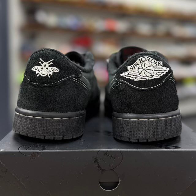 Jordan 1 Retro Low OG SP Travis Scott Black Phantom - Preowned