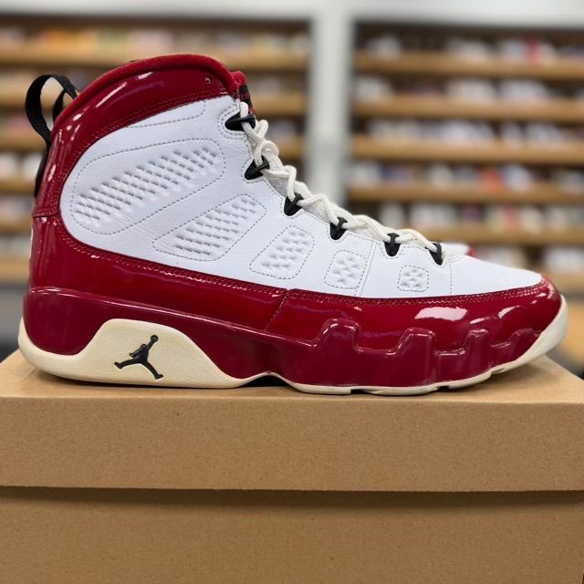 Jordan 9 Retro White Gym Red - Preowned