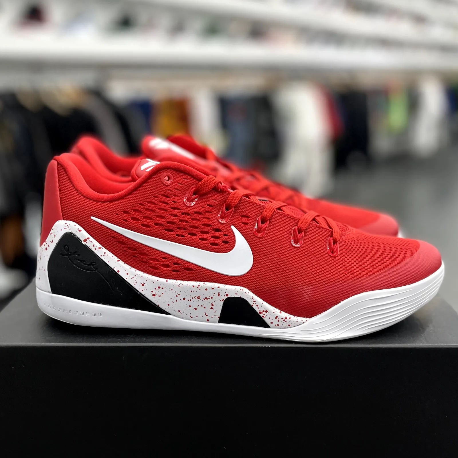 Nike Kobe 9 EM Low Protro TB University Red - Preowned