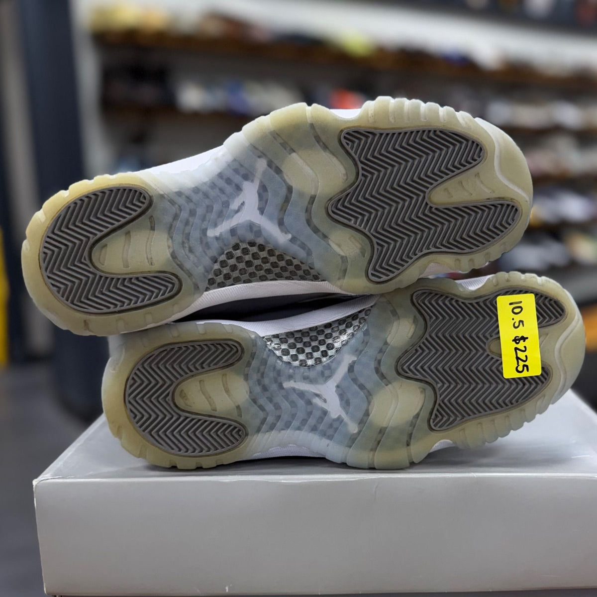 Jordan 11 Retro Cool Grey (2021) - Preowned