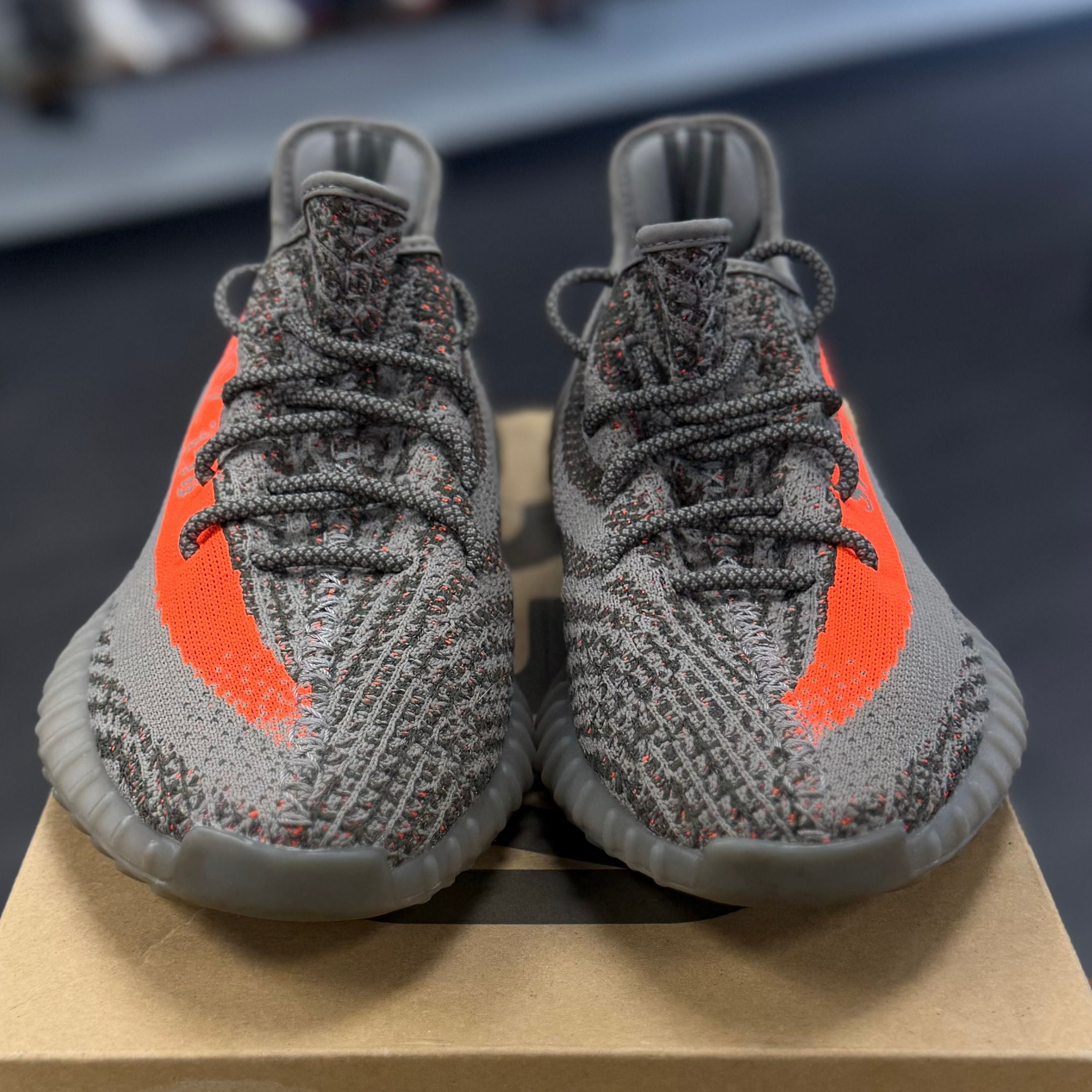 adidas Yeezy Boost 350 V2 Beluga Reflective - Preowned