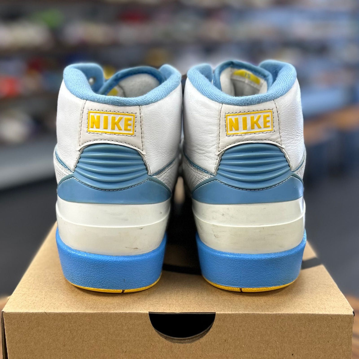 Jordan 2 Retro Melo - Preowned