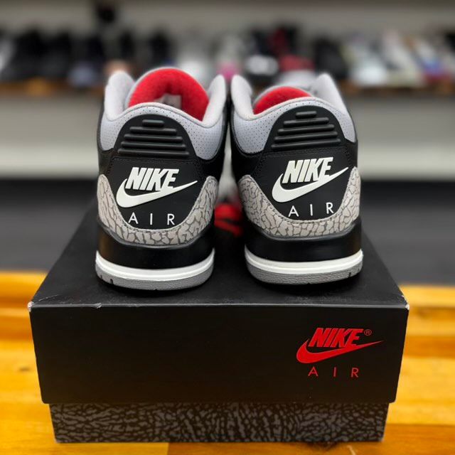 Jordan 3 Retro OG Black Cement (2024) - Preowned