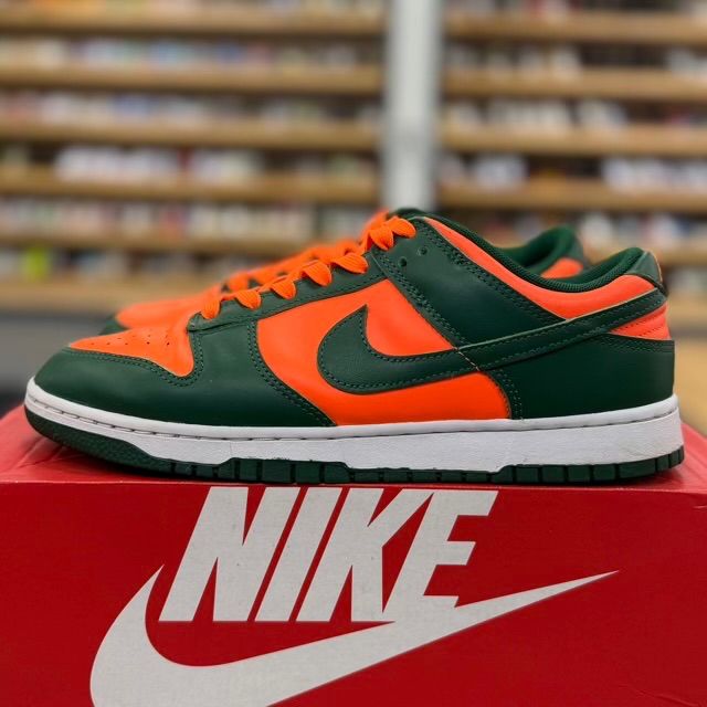 Nike Dunk Low Retro Miami Hurricanes - Preowned