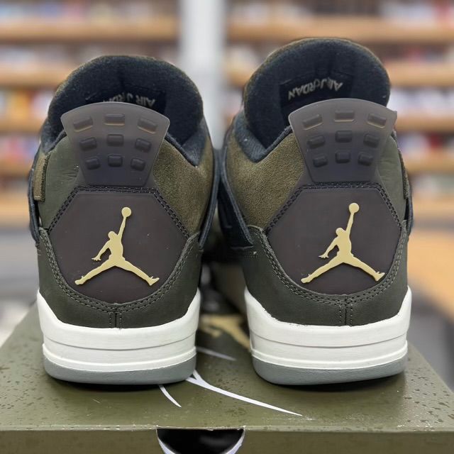 Jordan 4 Retro SE Craft Medium Olive - Preowned