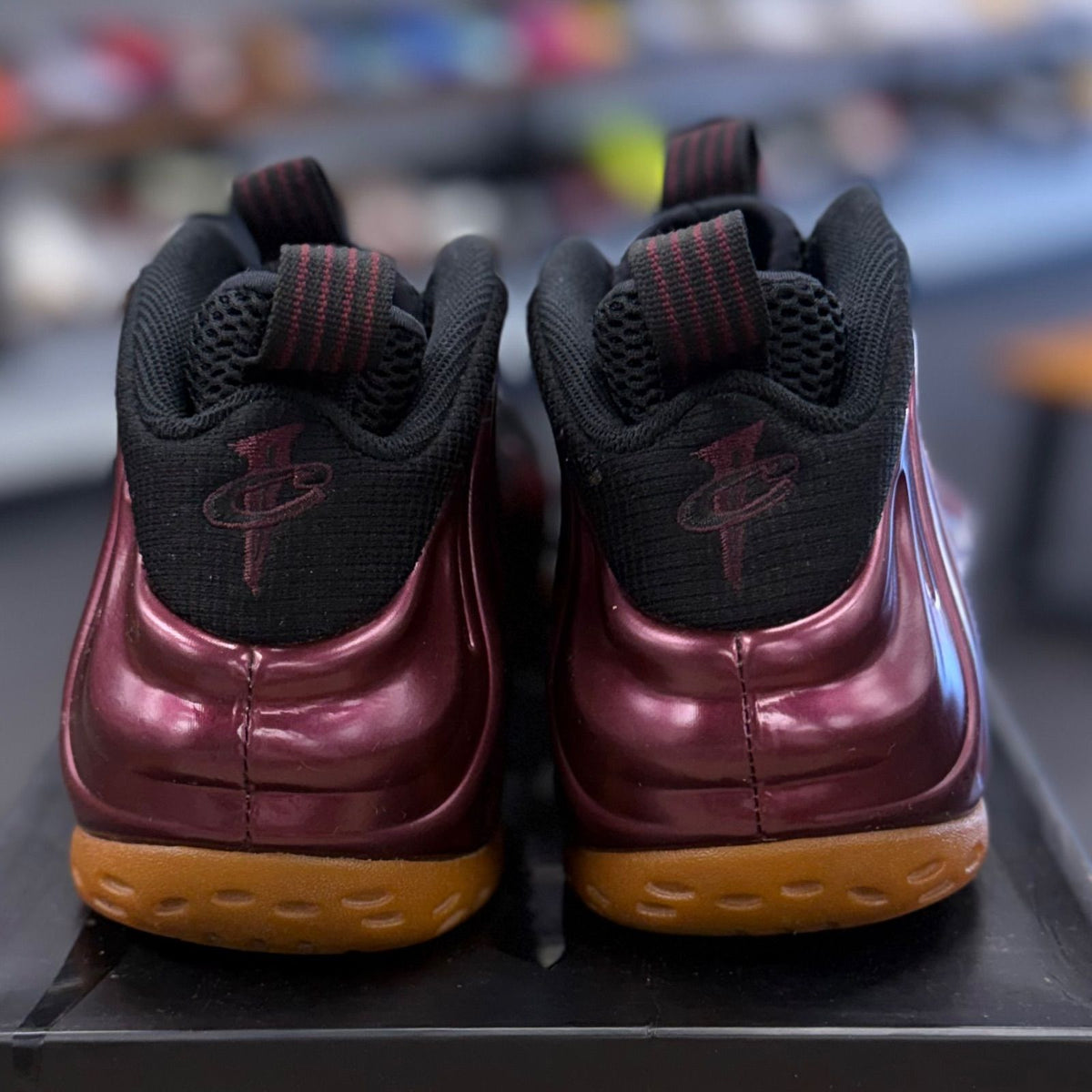 Nike Air Foamposite One Maroon - Preowned
