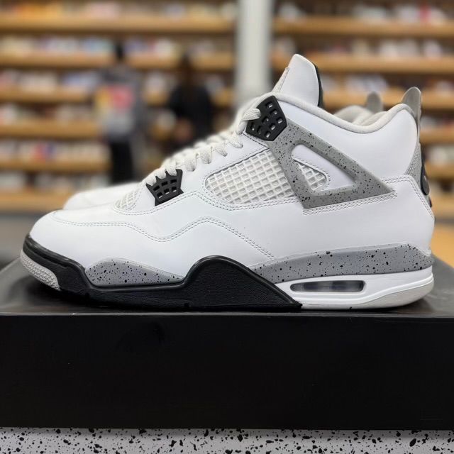 Jordan 4 Retro White Cement (2025) - Preowned