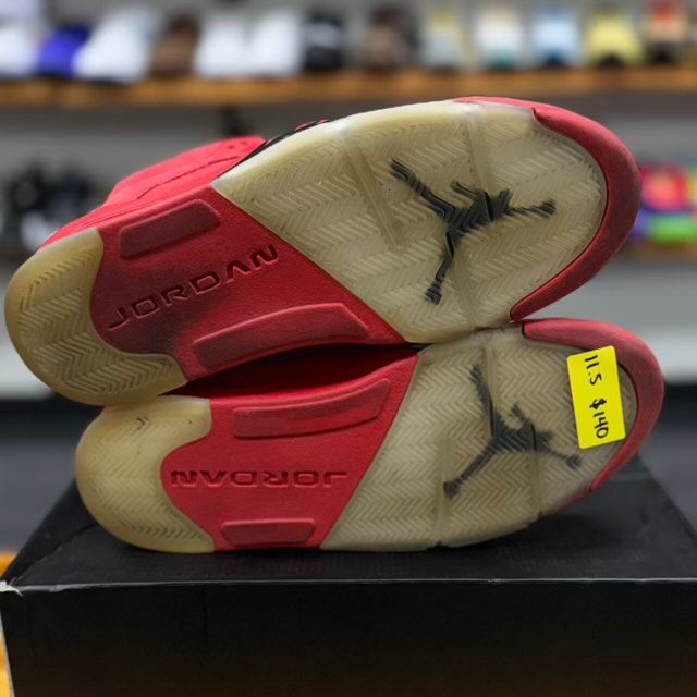 Jordan 5 Retro Red Suede - Preowned