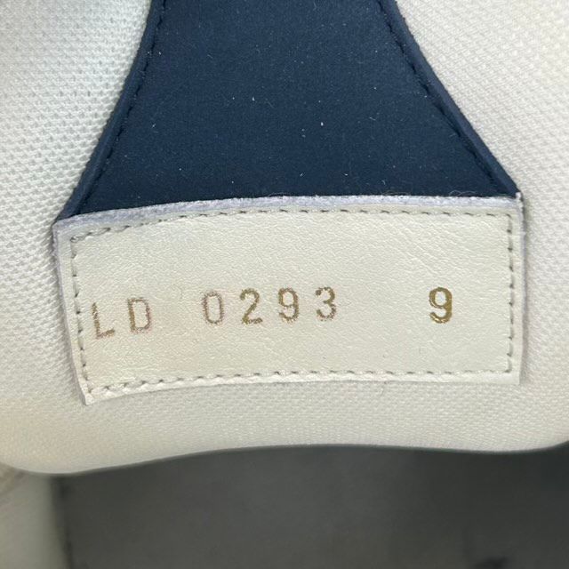 Louis Vuitton Skate Trainer Marine - Preowned