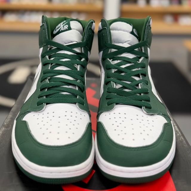 Jordan 1 Retro High OG Gorge Green - Preowned