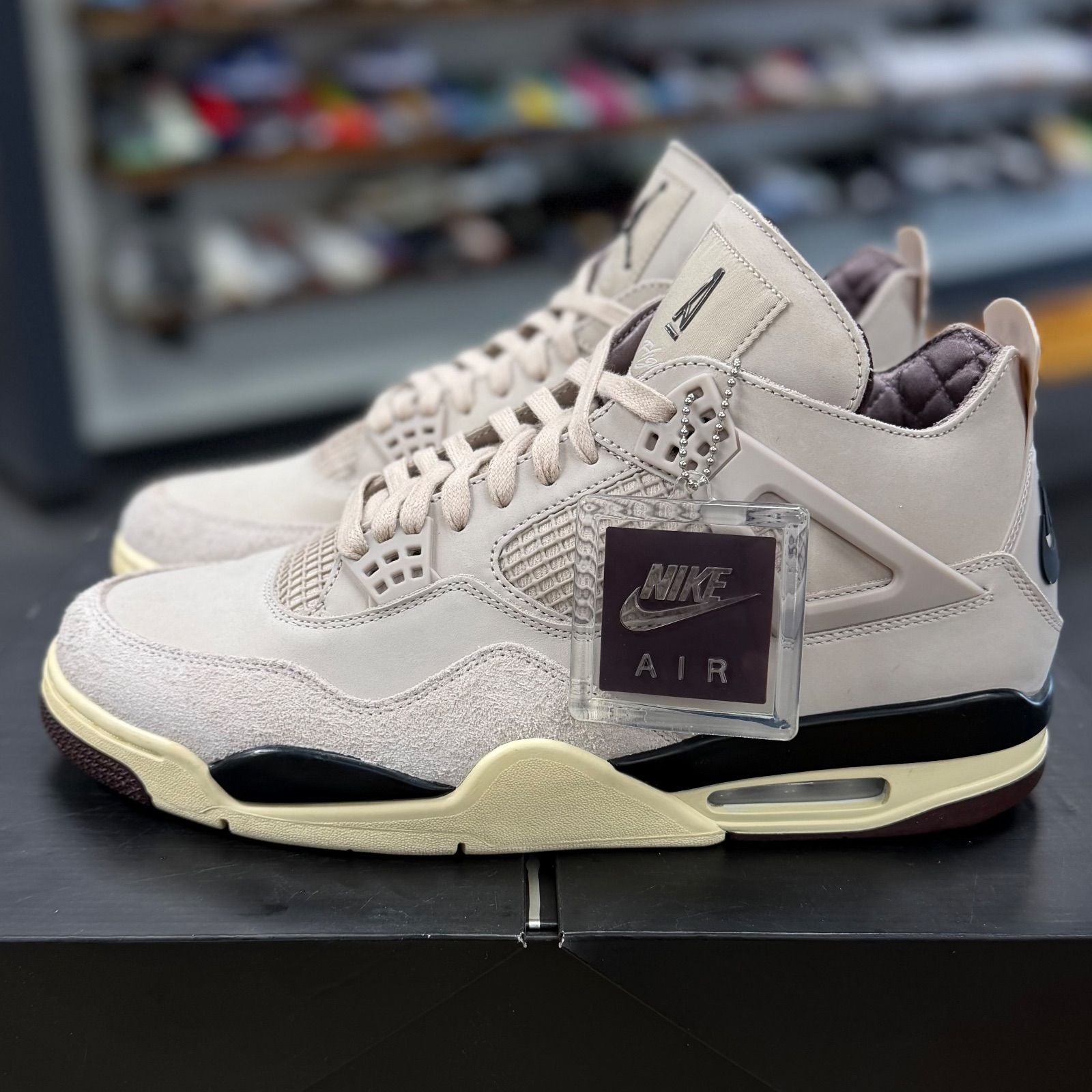 Jordan 4 Retro OG SP A Ma Maniére While You Were Sleeping (Women's) - Preowned