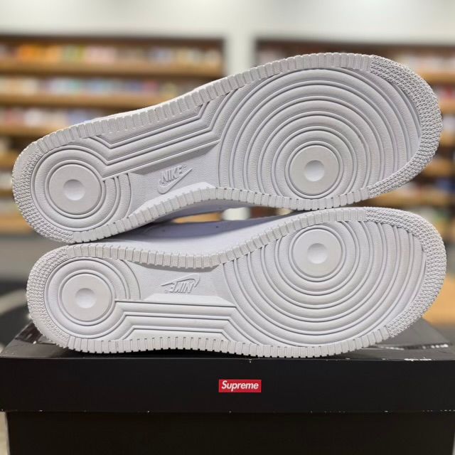 Nike Air Force 1 Low Supreme White - Preowned