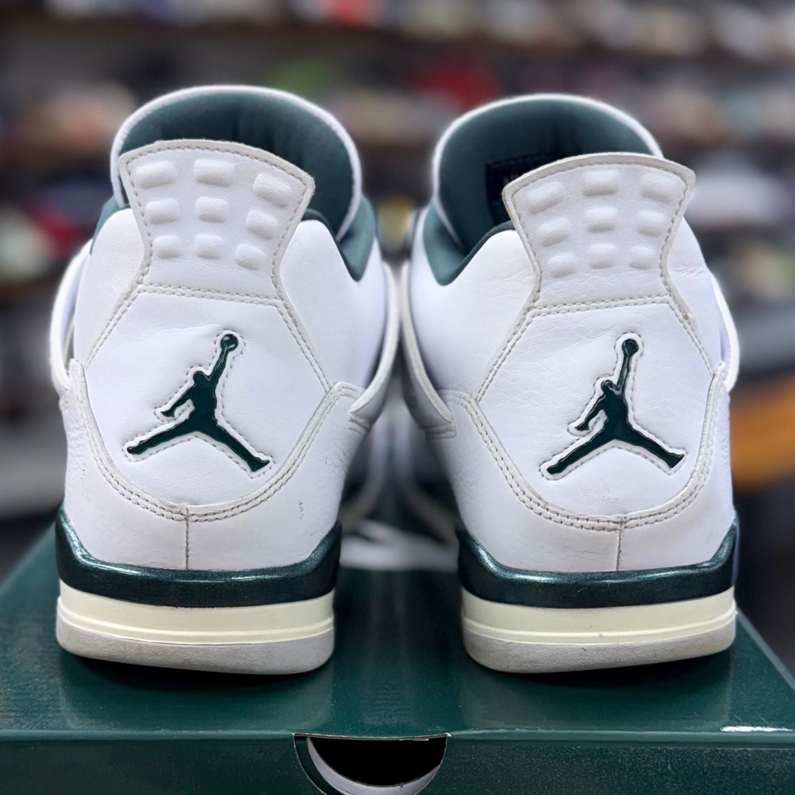 Jordan 4 Retro Oxidized Green - Preowned