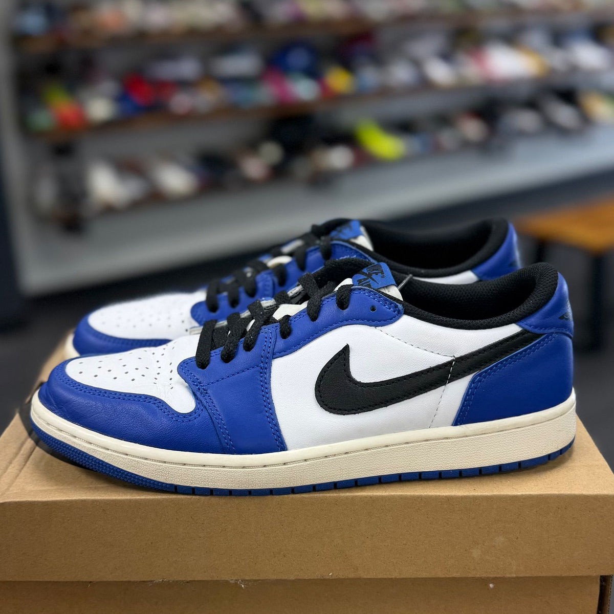 Jordan 1 Retro Low OG Game Royal - Preowned