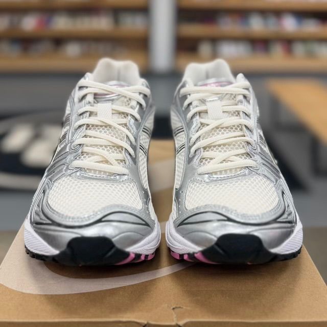 ASICS GEL-Kayano 14 Cream Sweet Pink - Preowned