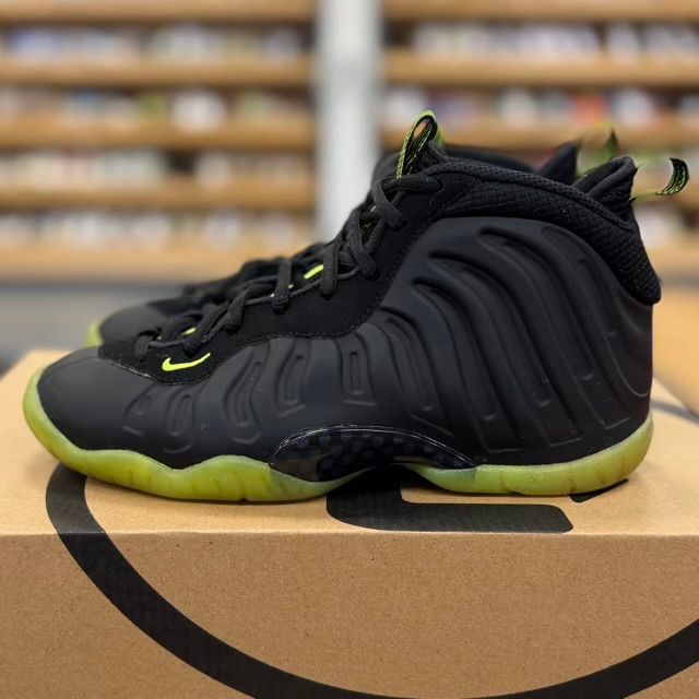 Nike Little Posite One Black Volt (GS) - Preowned