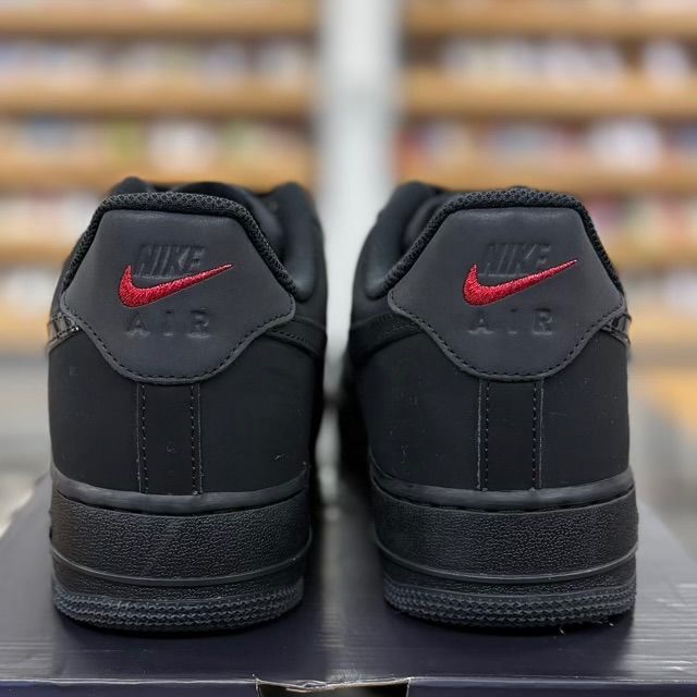 Nike Air Force 1 Low '07 LV8 Black Patent Swoosh - Preowned