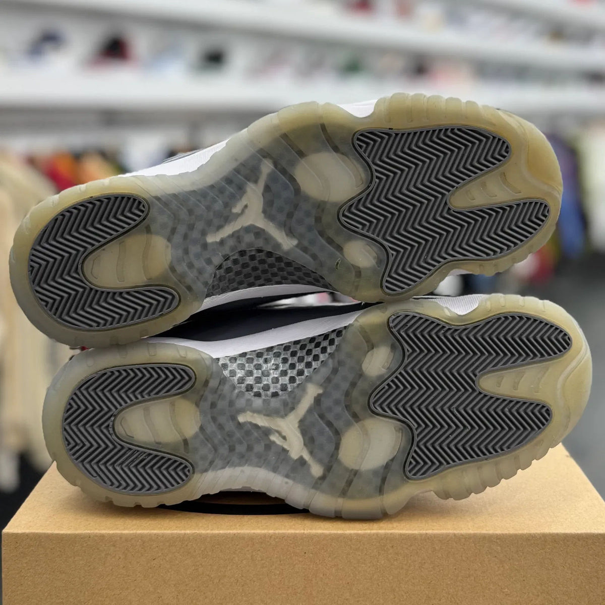 Jordan 11 Retro Cool Grey (2021) - Preowned