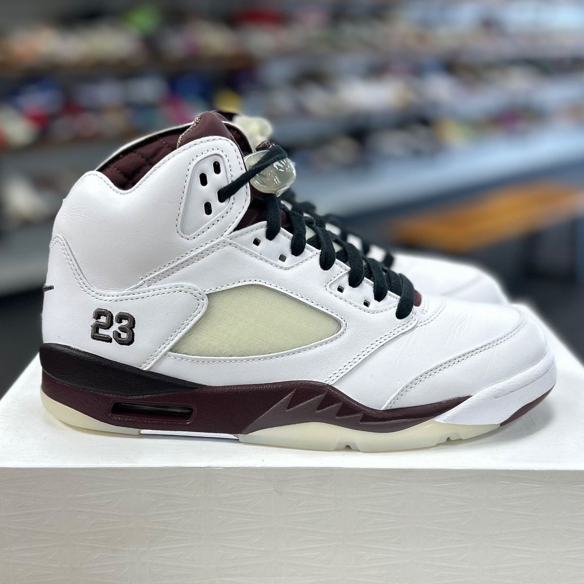 Jordan 5 Retro A Ma Maniére Black Collective - Preowned