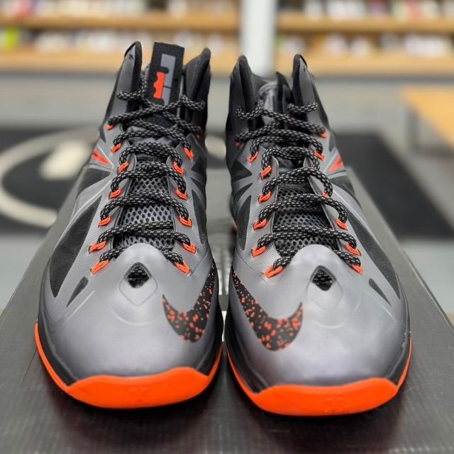 Nike LeBron X Lava - Preowned