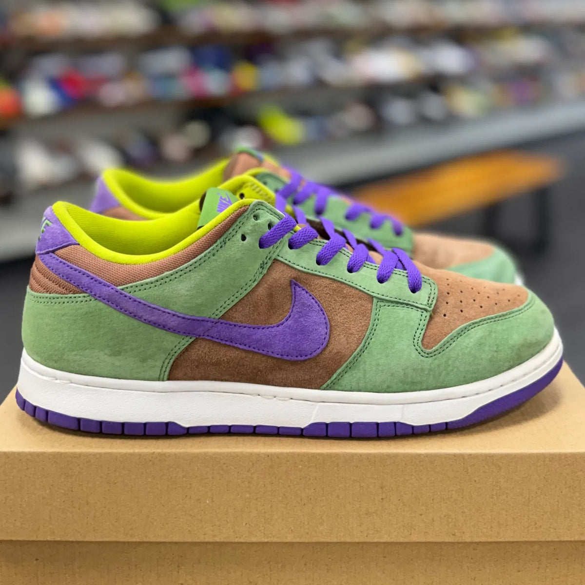 Nike Dunk Low Veneer (2020/2024) - Preowned