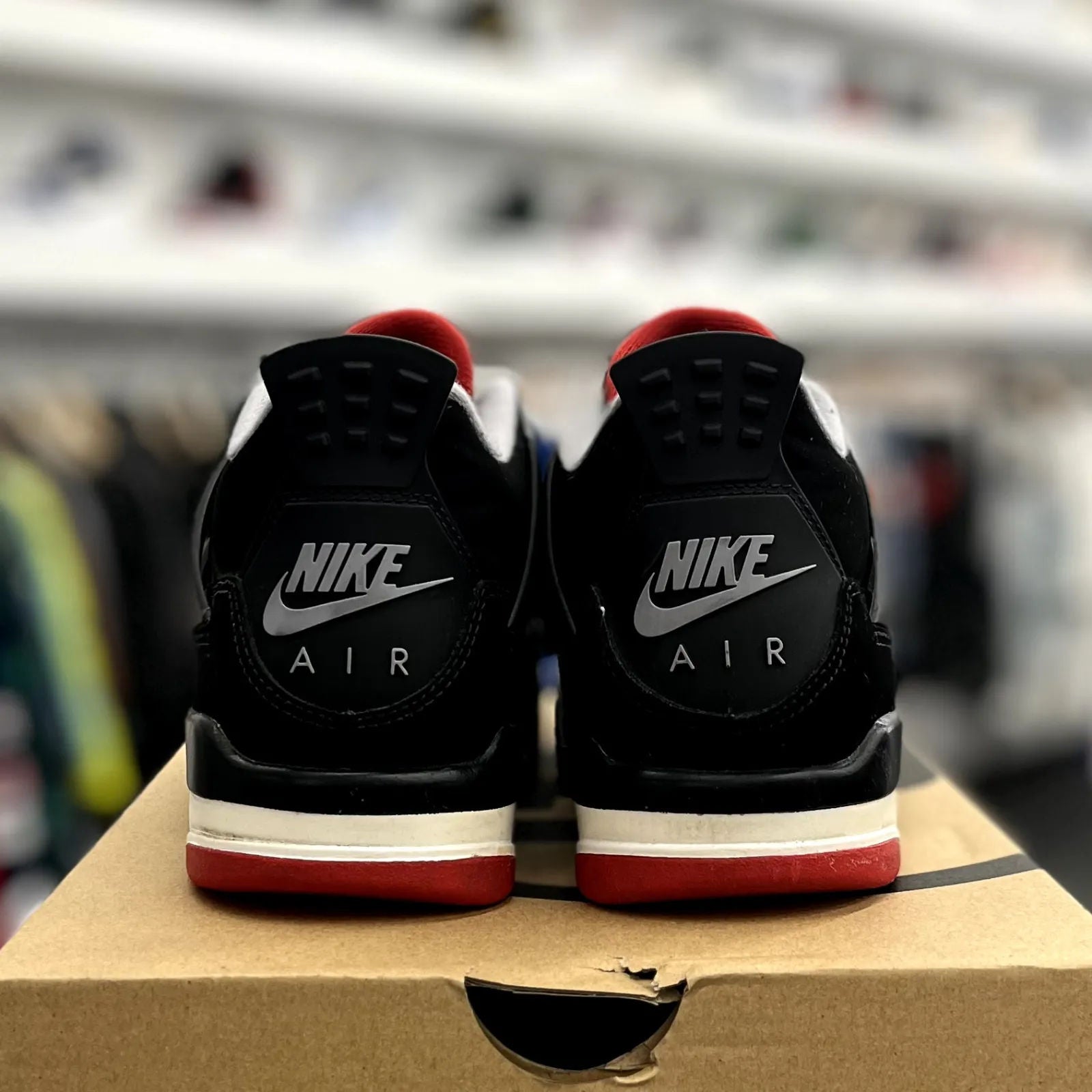 Jordan 4 Retro Bred (2019) (GS) - Preowned