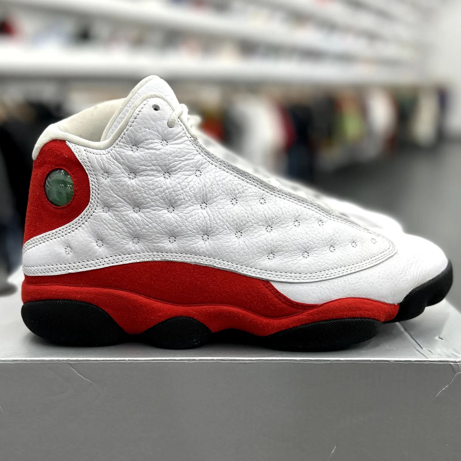 Jordan 13 Retro OG Chicago (2026) - Preowned