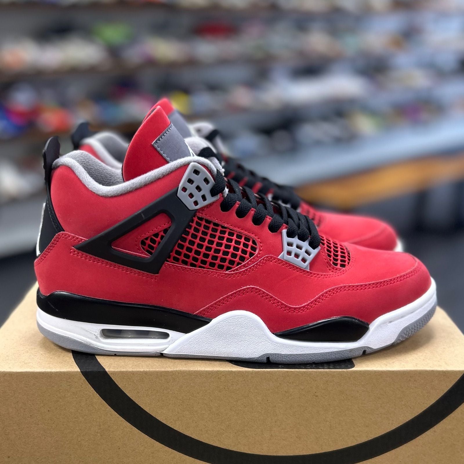 Jordan 4 Retro Toro Bravo (2026) - Preowned