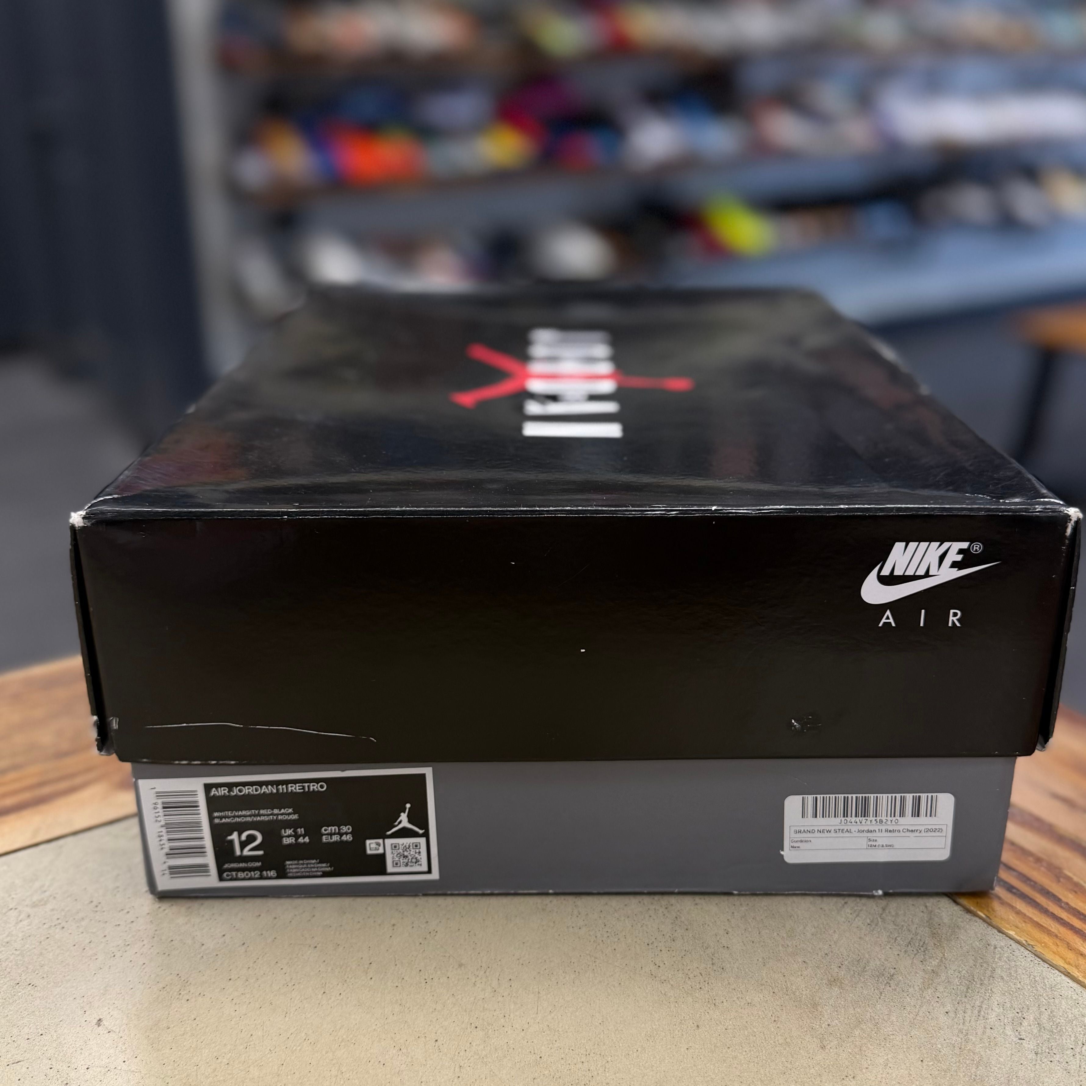 BRAND NEW STEAL - Jordan 11 Retro Cherry (2022)