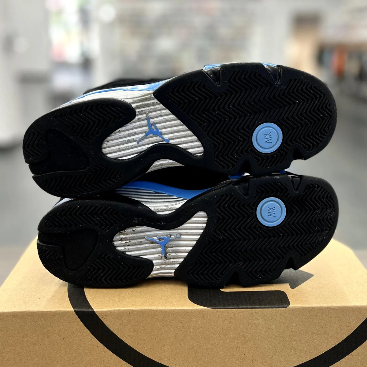 Jordan 14 Retro Black University Blue (2026) (GS) - Preowned