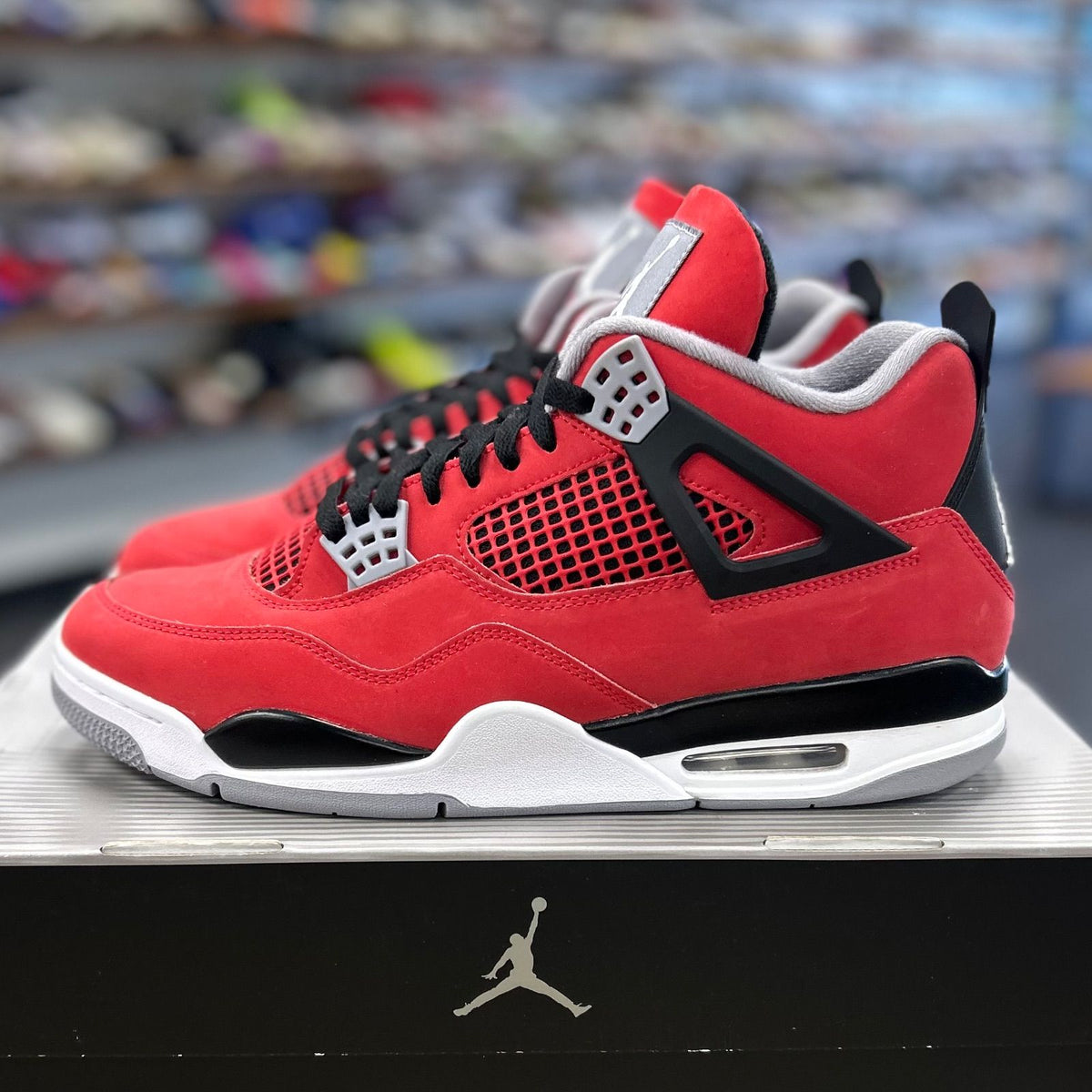 Jordan 4 Retro Toro Bravo (2026) - Preowned
