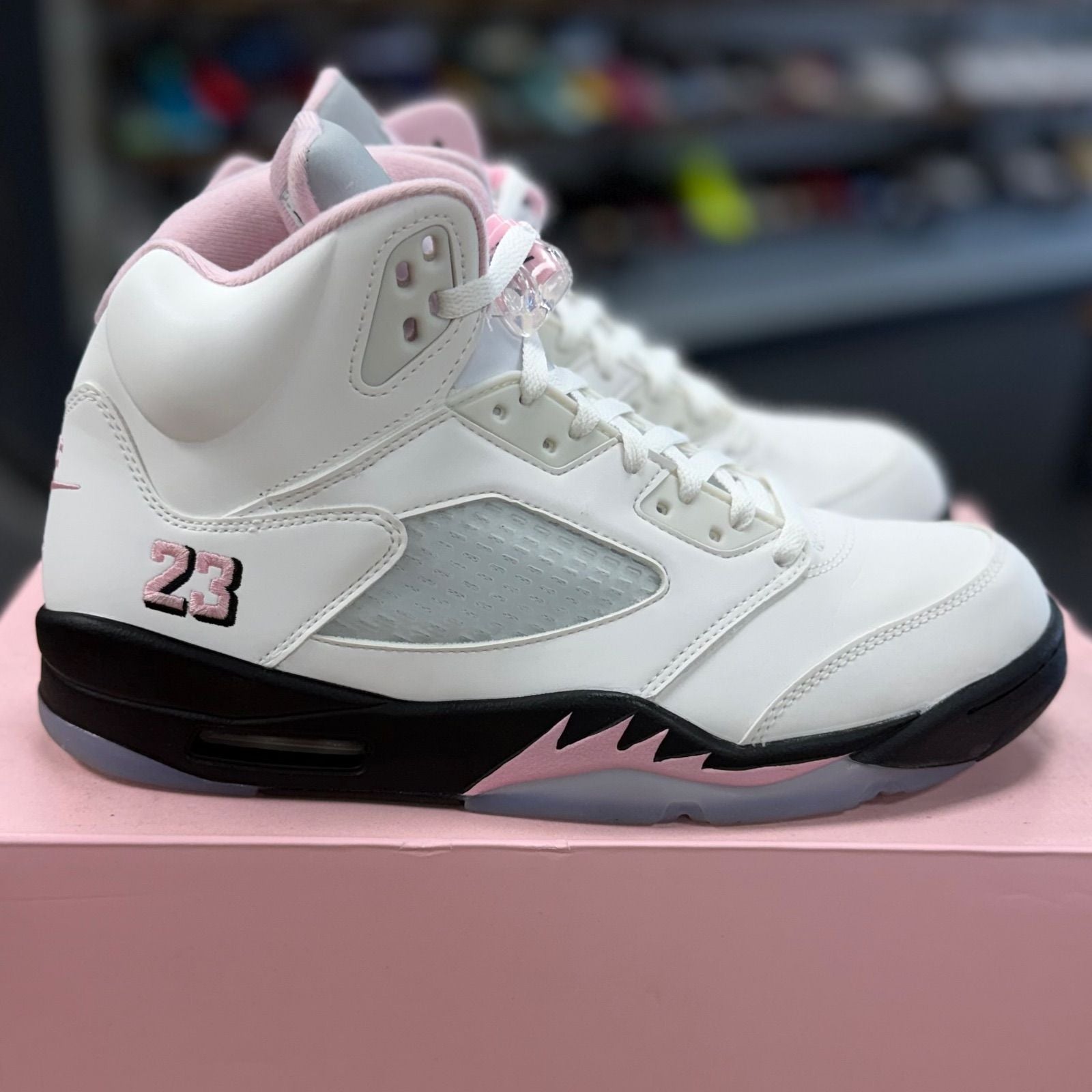 Jordan 5 Retro Medium Soft Pink - Preowned