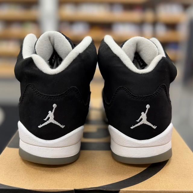Jordan 5 Retro Moonlight (2021) (GS) - Preowned